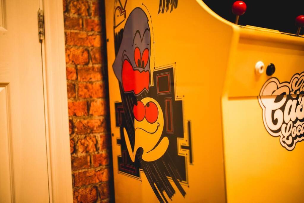 Games And Movies Lounge 7 Bed City Centre Apartment Newcastle upon Tyne Dış mekan fotoğraf