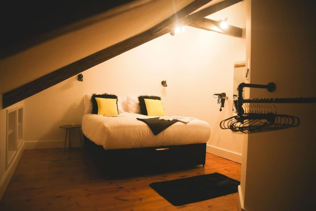Games And Movies Lounge 7 Bed City Centre Apartment Newcastle upon Tyne Dış mekan fotoğraf