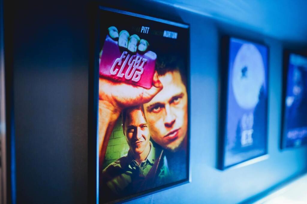 Games And Movies Lounge 7 Bed City Centre Apartment Newcastle upon Tyne Dış mekan fotoğraf